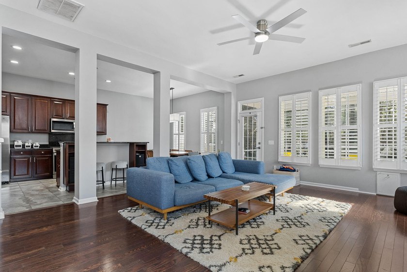 Stunning and spacious, this expansive end-unit residence offers - photo 5