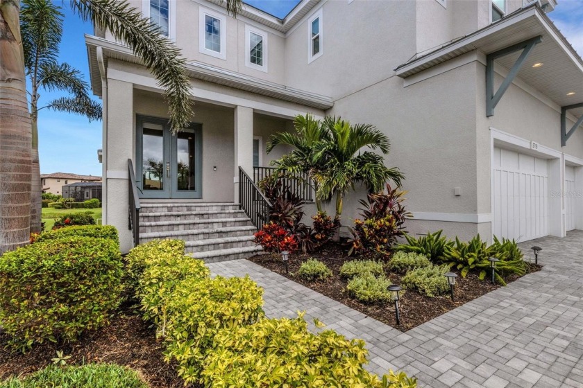 Discover resort-style living in this stunning 5-bedroom, 4-bath - photo 14