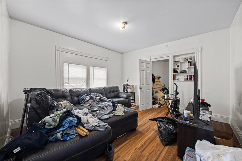 Investor Alert! Don't miss this fantastic duplex opportunity - photo 17