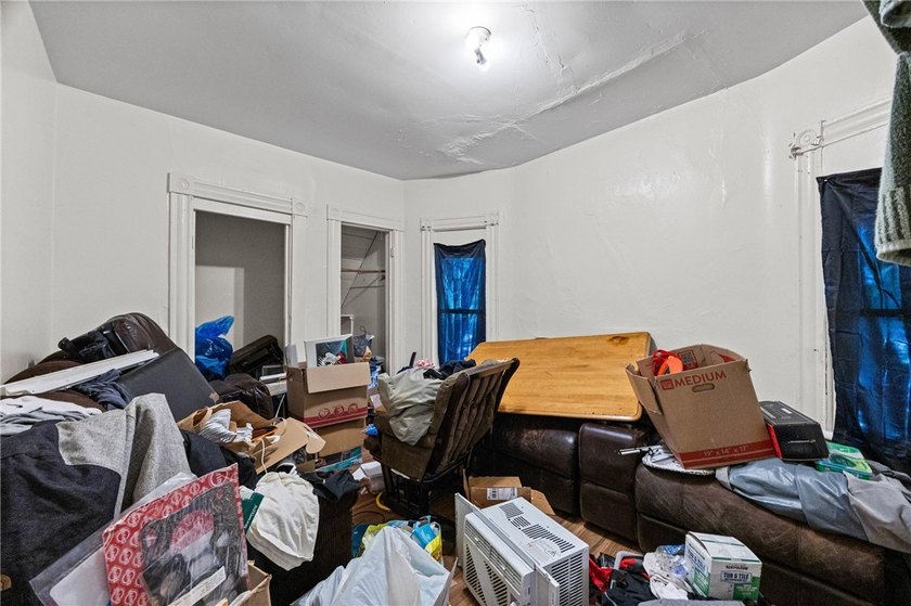 Investor Alert! Don't miss this fantastic duplex opportunity - photo 18