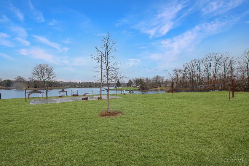 Just steps from the beach and clubhouse in Lake Lorelei! This - photo 36