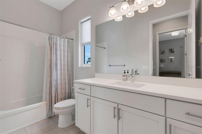 Discover resort-style living in this stunning 5-bedroom, 4-bath - photo 53