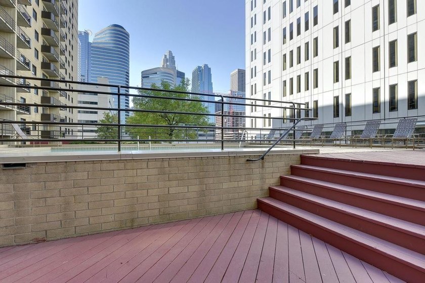 Rare opportunity to own one of The Crossings' coveted patio - photo 37