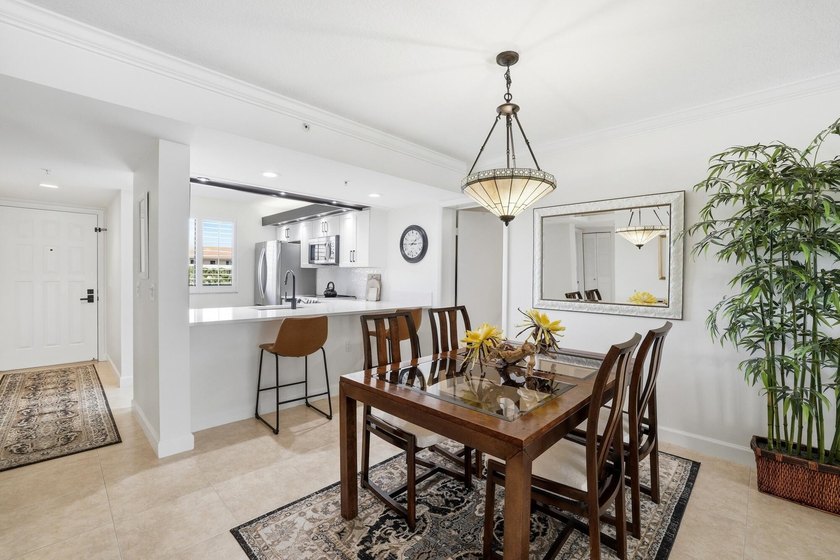 Welcome to Residence 404 at 2101 Marina Isle Way, a fourth-floor - photo 3