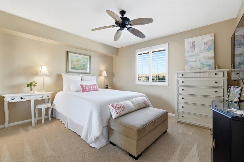 Welcome to Residence 404 at 2101 Marina Isle Way, a fourth-floor - photo 9