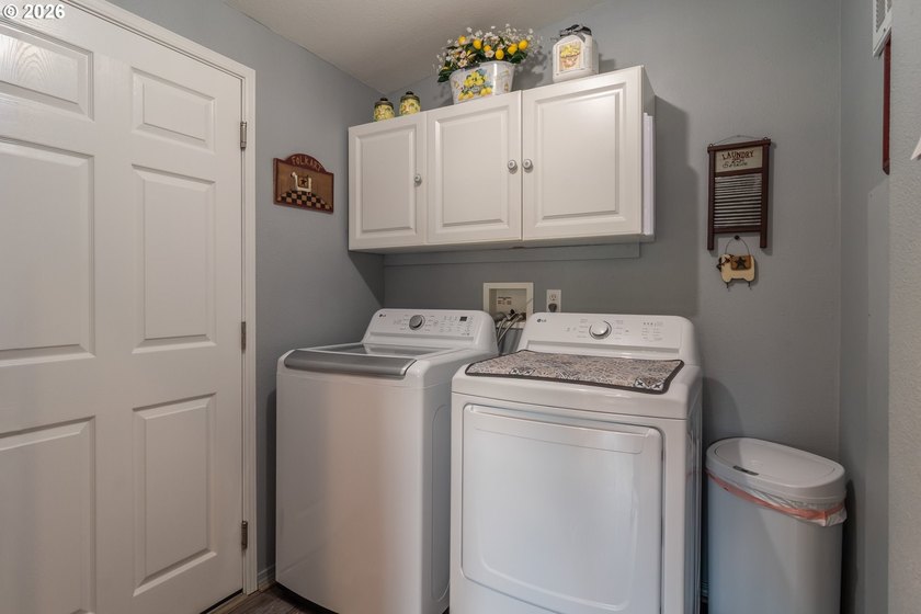 Welcome to this stellar home in the desirable Littlebrook - photo 10