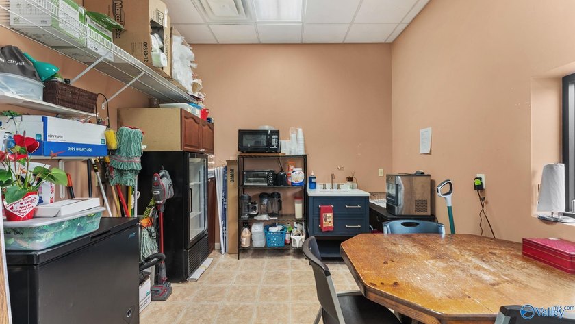 Established Fitness and Health Spa with over 22 years in - photo 23
