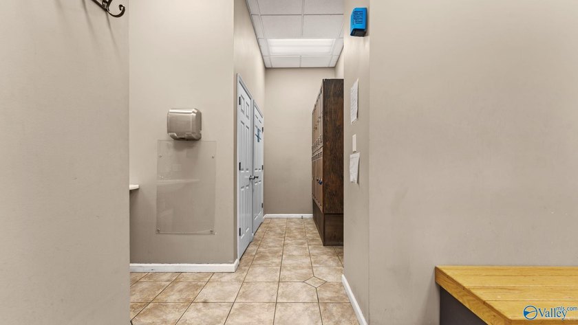 Established Fitness and Health Spa with over 22 years in - photo 33