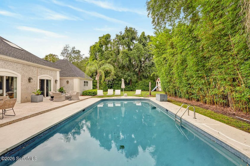 Enjoy this peaceful, quiet home tucked under the beautiful trees - photo 18