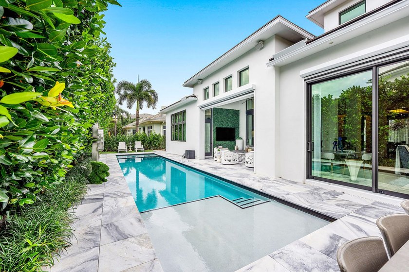 2424 Queen Palm Road is a striking modern estate by River Birch - photo 19