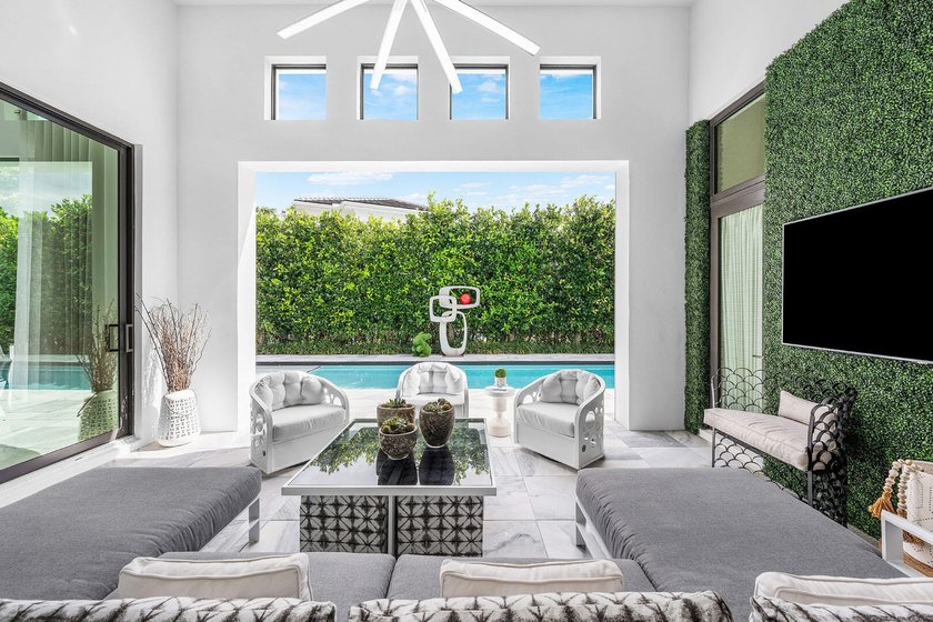 2424 Queen Palm Road is a striking modern estate by River Birch - photo 20