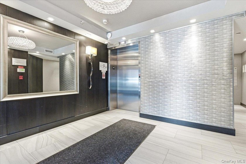 Smart Design Meets Incredible Private Outdoor Space at The - photo 3