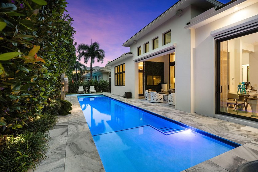 2424 Queen Palm Road is a striking modern estate by River Birch - photo 48