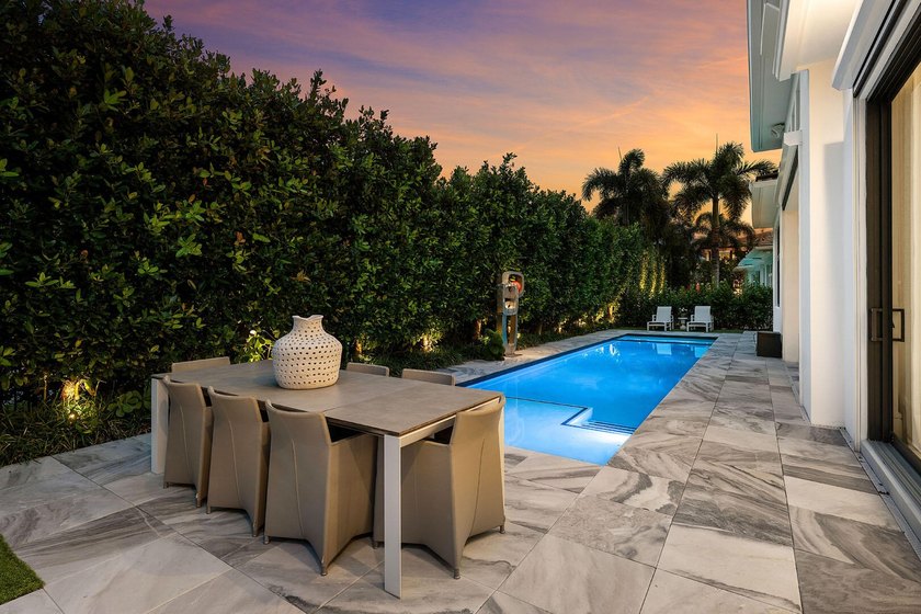 2424 Queen Palm Road is a striking modern estate by River Birch - photo 50