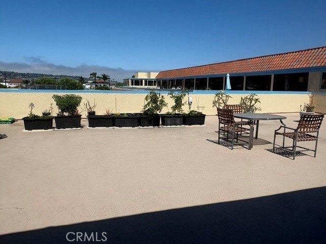 Don't miss out on this spacious 1 bedroom, 1 bath Condo Located - photo 13