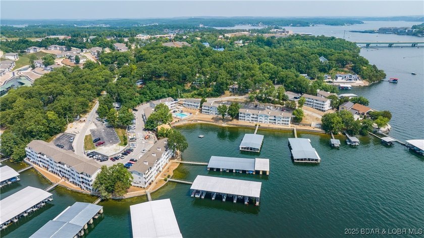 Turnkey lakefront living with strong rental appeal in the heart - photo 21
