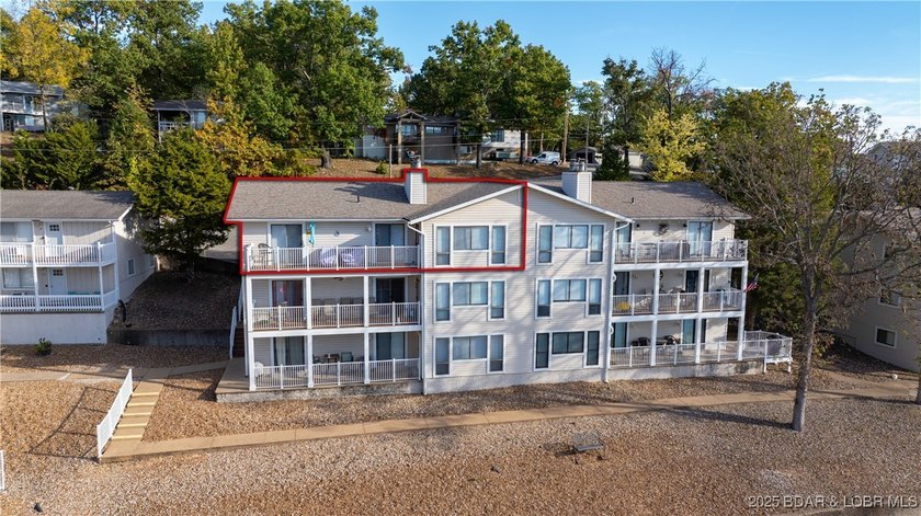 Turnkey lakefront living with strong rental appeal in the heart - photo 26