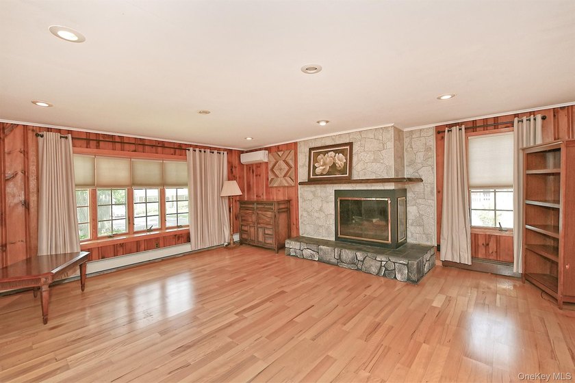 Welcome to 18 Homeland Drive. This home is located in the - photo 8