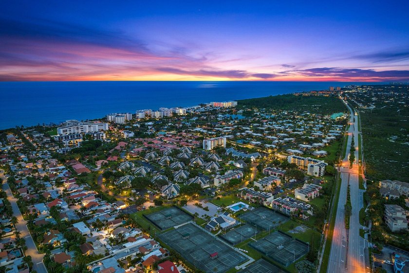 Discover the quintessential beachside lifestyle with this newly - photo 27