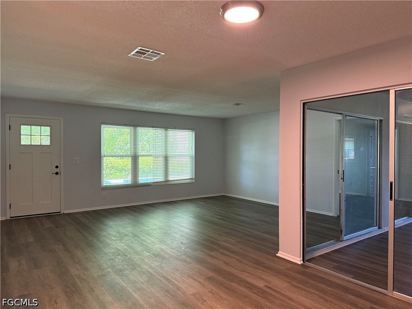 Make this beautifully updated home yours! Nestled on a spacious - photo 8