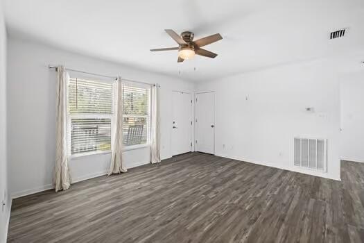 Prime Investment Opportunity! Discover a rare and versatile - photo 7