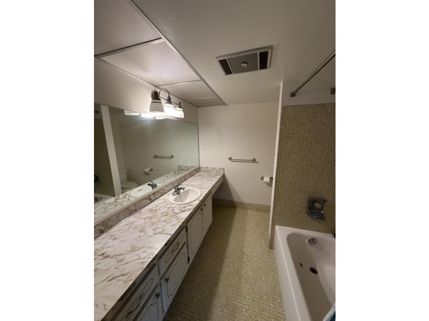 103 Greenbrier C - photo 11
