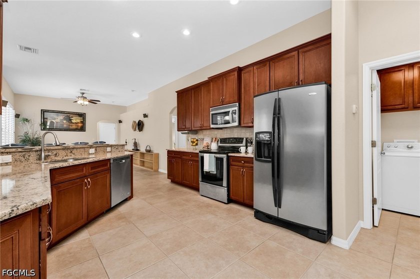 Start your SW Florida life off in a new home in Burnt Store - photo 15