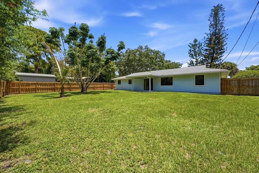Fully remodeled and move-in ready! This 2-bedroom, 2-bathroom - photo 23