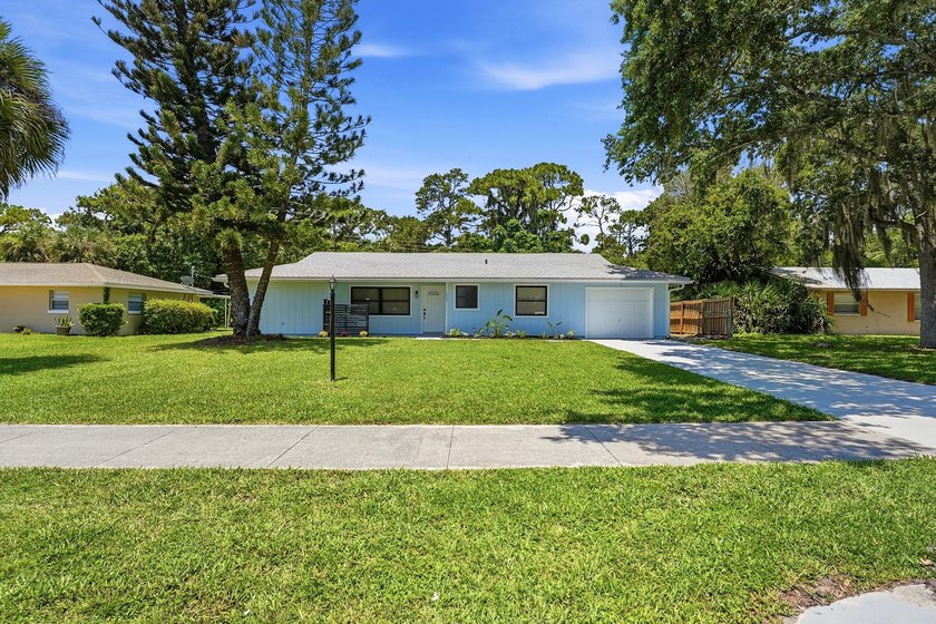 Fully remodeled and move-in ready! This 2-bedroom, 2-bathroom - photo 35