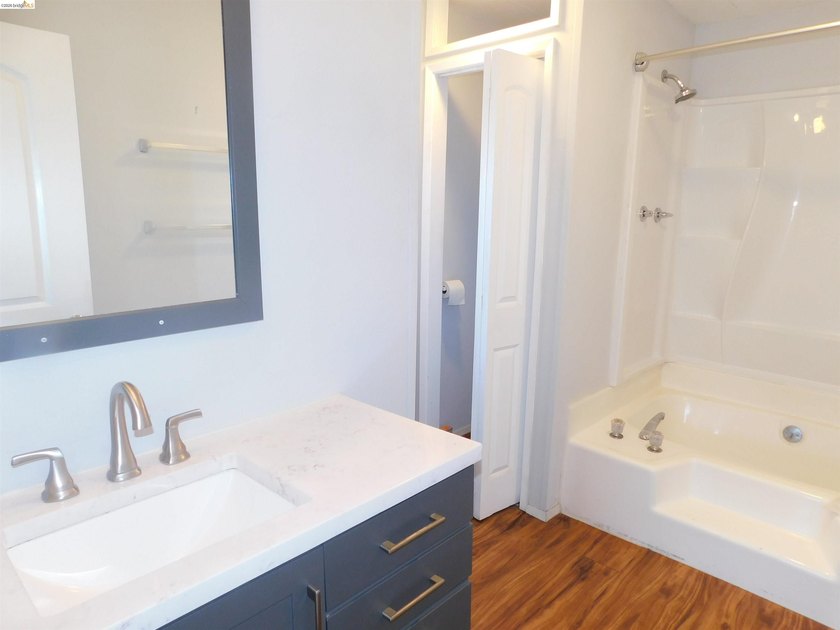 Discover this beautifully updated and hard-to-find 3-bedroom - photo 17