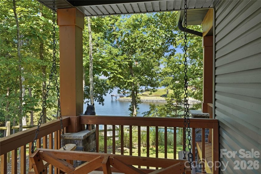 Peaceful waterfront retreat nestled on a beautifully wooded lot - photo 8