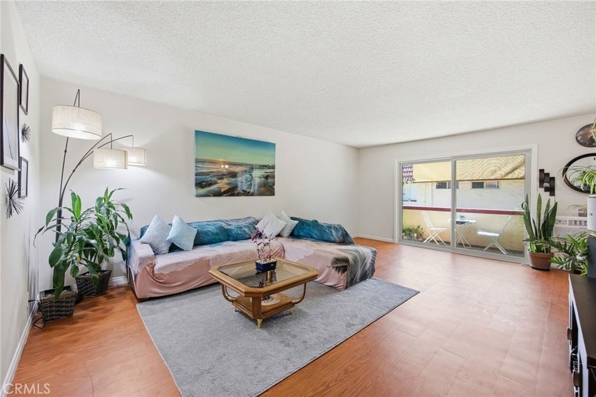 Welcome to this inviting 2-bed/ 2-bath condo the desirable Casa - photo 15