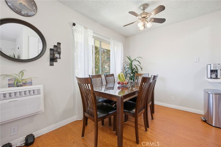 Welcome to this inviting 2-bed/ 2-bath condo the desirable Casa - photo 19