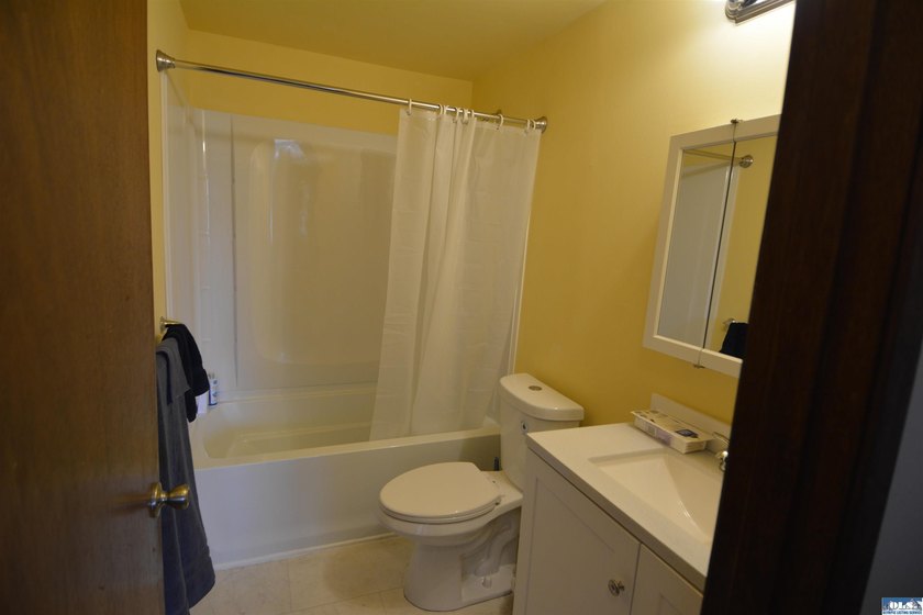 Cute and full of character, this cozy 3-bedroom, 1-bath in town - photo 16