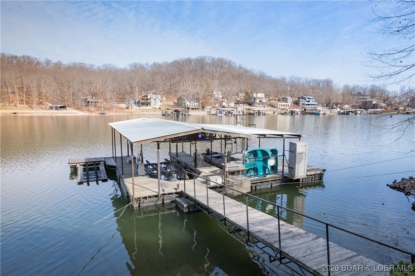 **Lakefront Home with 3 Acres ** One owner Custom Built Home - - photo 40