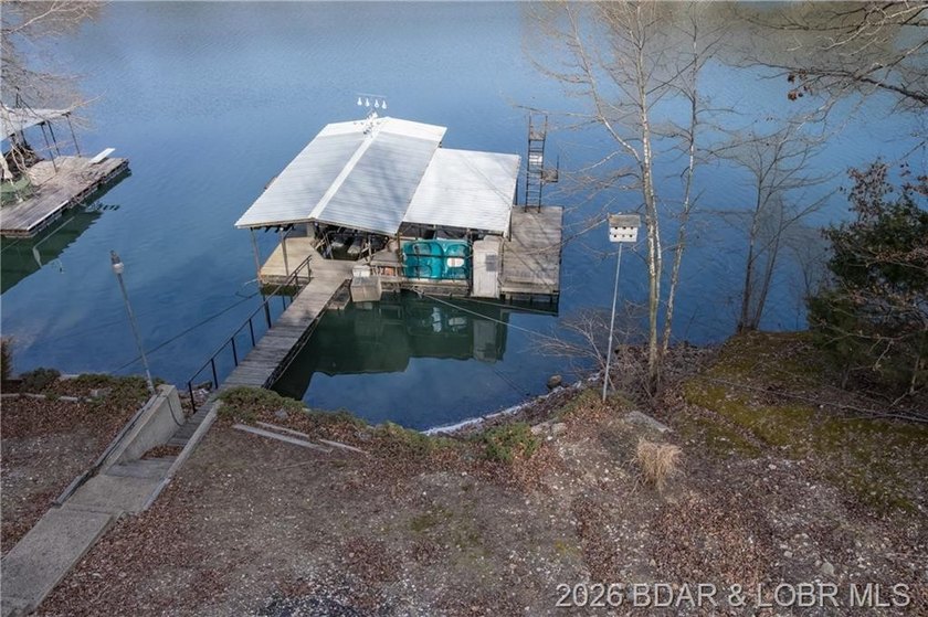 **Lakefront Home with 3 Acres ** One owner Custom Built Home - - photo 44