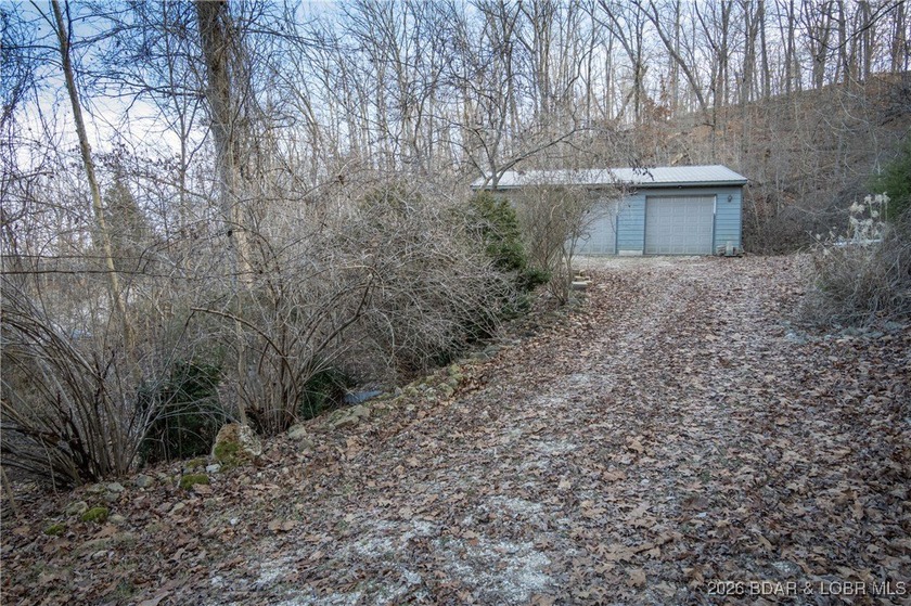 **Lakefront Home with 3 Acres ** One owner Custom Built Home - - photo 45