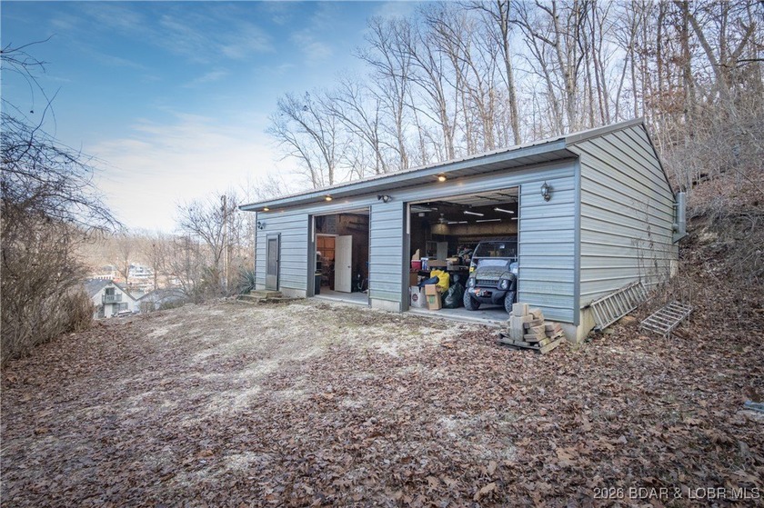 **Lakefront Home with 3 Acres ** One owner Custom Built Home - - photo 47