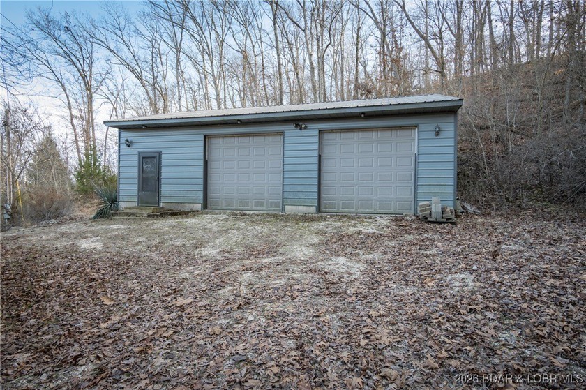 **Lakefront Home with 3 Acres ** One owner Custom Built Home - - photo 48
