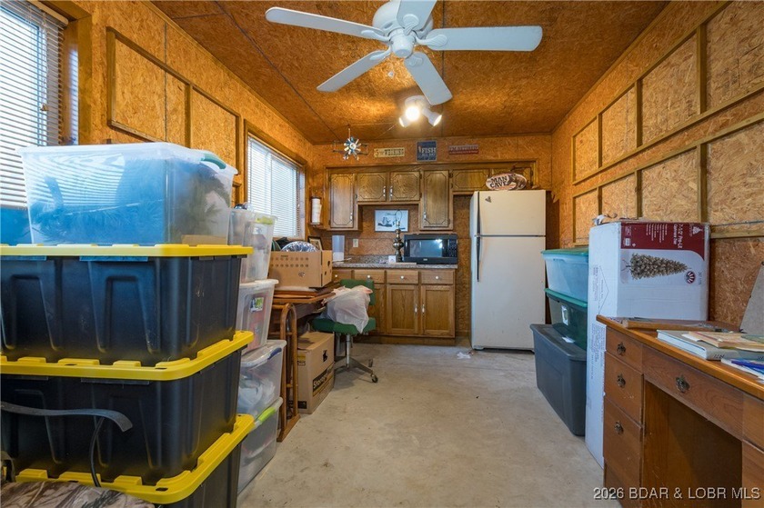 **Lakefront Home with 3 Acres ** One owner Custom Built Home - - photo 58