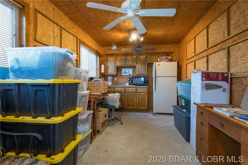 **Lakefront Home with 3 Acres ** One owner Custom Built Home - - photo 58