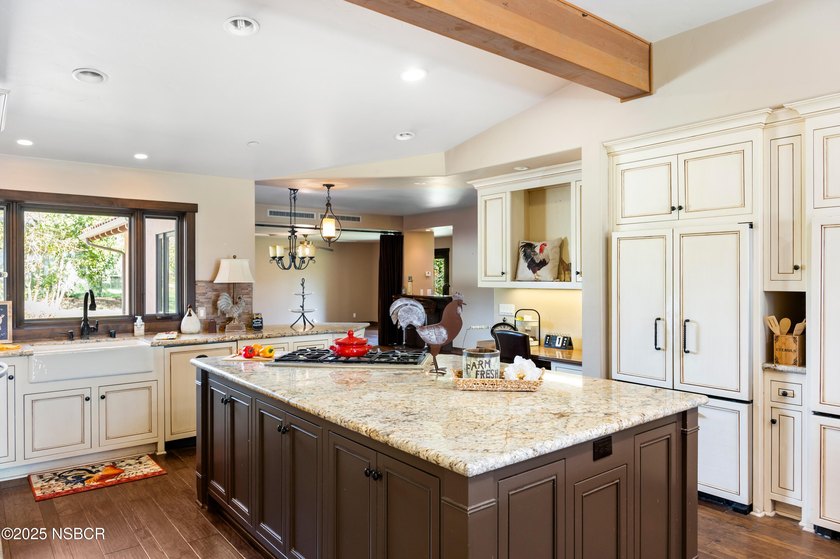 Discover an extraordinary opportunity in the heart of Santa Ynez - photo 19
