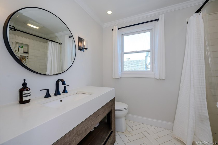 Enjoy the ultimate coastal lifestyle in this exceptional - photo 39