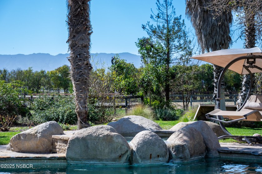 Discover an extraordinary opportunity in the heart of Santa Ynez - photo 39