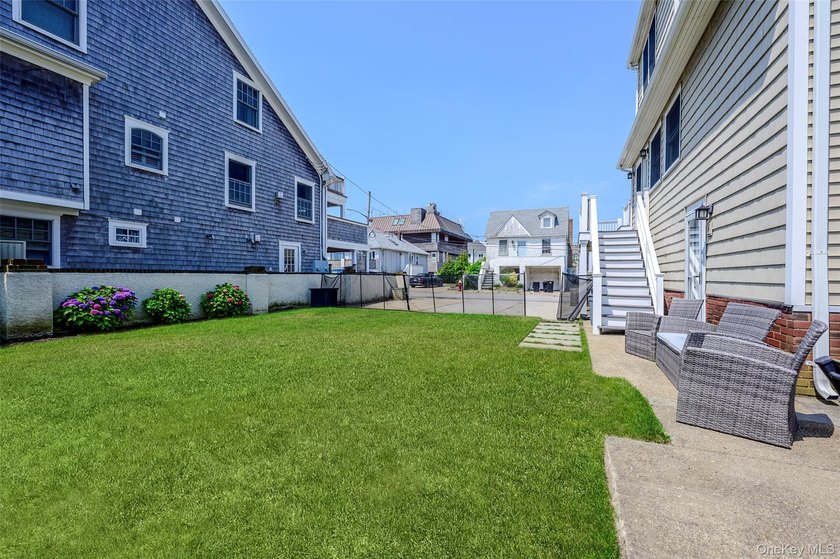 Enjoy the ultimate coastal lifestyle in this exceptional - photo 43