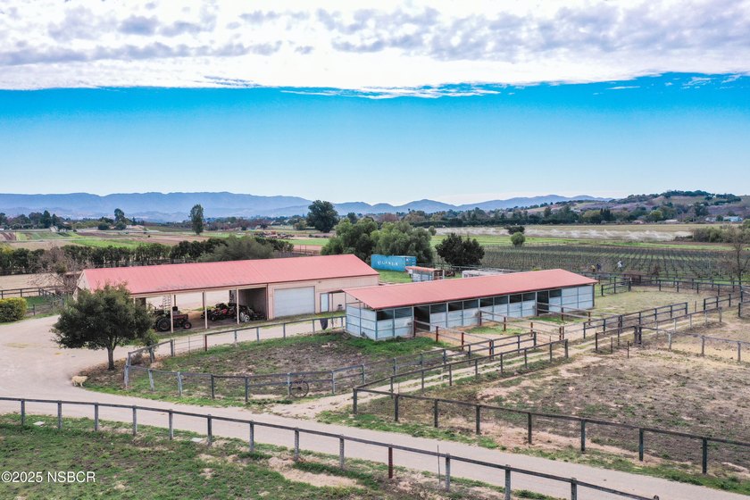 Discover an extraordinary opportunity in the heart of Santa Ynez - photo 45