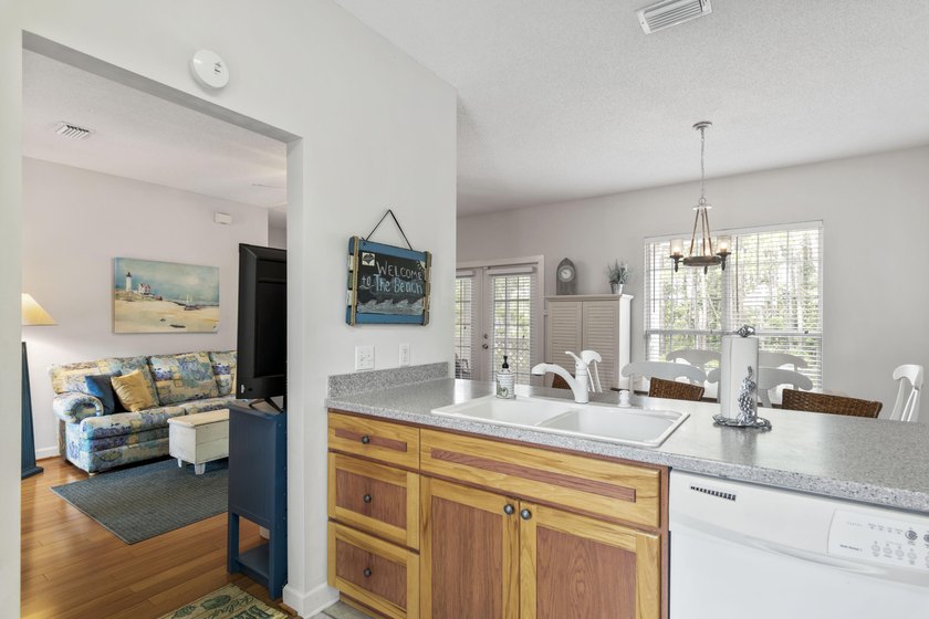 Location! Location! Welcome to 84 Tradewinds Drive, a charming - photo 8