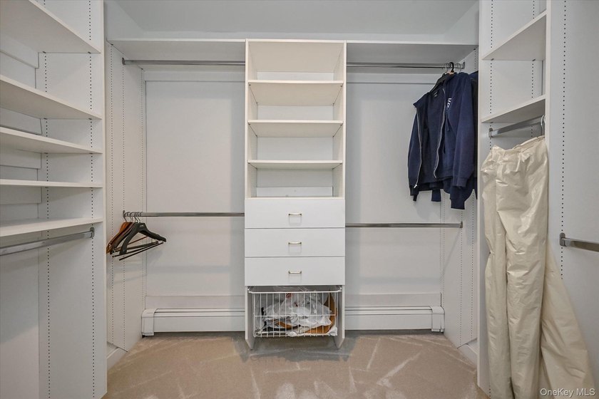 Experience refined living in this exquisitely crafted and - photo 13