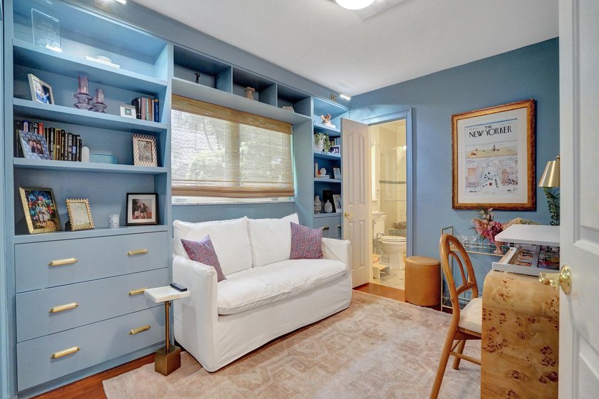 Nestled just moments from Coral Ridge Country Club, this - photo 24
