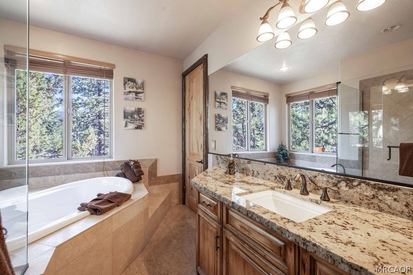 Set on over an acre in the highly sought-after Meadowbrook - photo 29